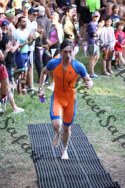 Buster Britton Tri (Magic Racing)
