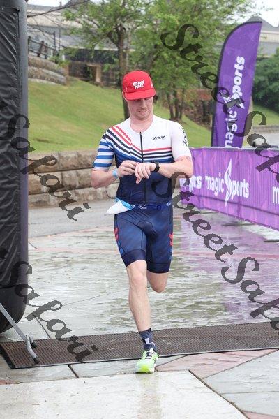 Montgomery Tri (Magic Racing)